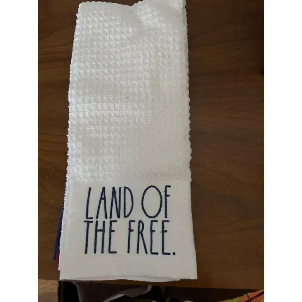 Rae Dunn Set of 3 Towels LAND OF THE FREE,
HOME OF THE BRAVE, HOME SWEET HOME